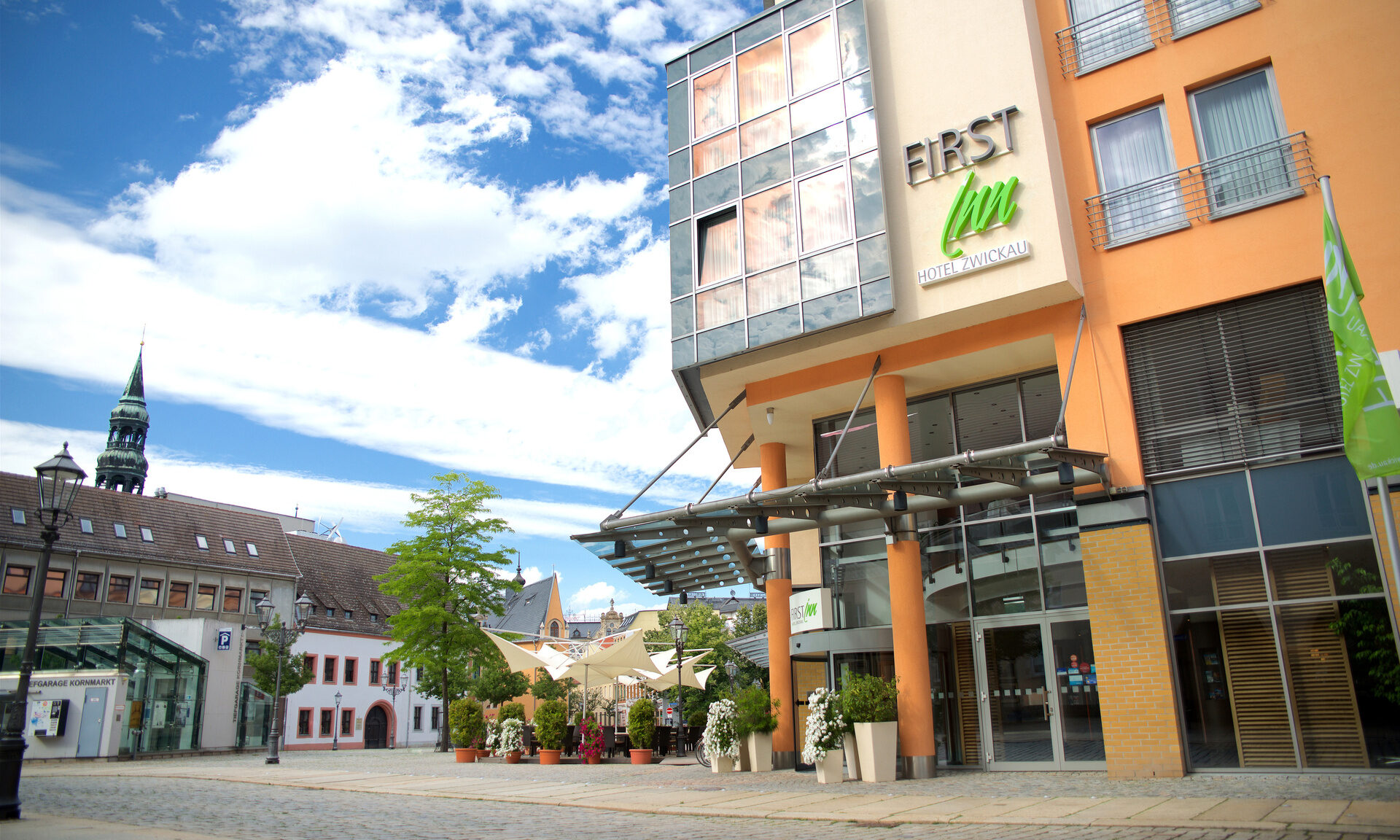 Hotelgebäude des First Inn Hotel Zwickau in der Innenstadt